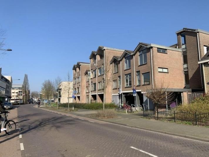 Appartement te huur in Oosterhout - 25 m² - 1 kamer(s), Huizen en Kamers, Huizen te huur, Noord-Brabant, Appartement