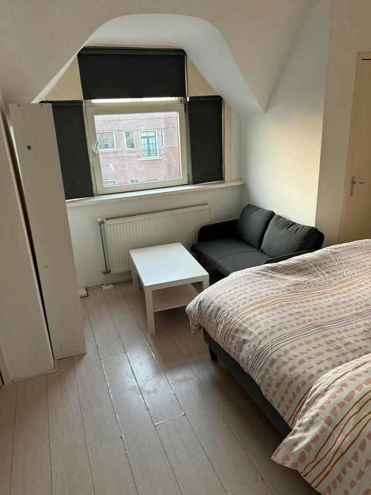 Eigen Kamer aan Grote Visserijstraat, Rotterdam, Huizen en Kamers, Kamers te huur, 50 m² of meer, Rotterdam