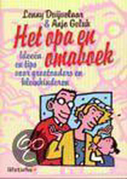 Opa En Omaboek, Boeken, Overige Boeken, Ophalen of Verzenden