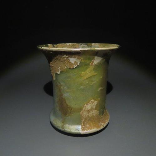 Oud-Romeins Glas vaartuig, 1e - 3e eeuw n.Chr. 9,3 cm hoog., Verzamelen, Mineralen en Fossielen