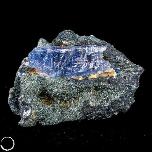 Natuurlijk Jeremejevietkristal uit Matrix uit Namibië 23,85, Verzamelen, Mineralen en Fossielen
