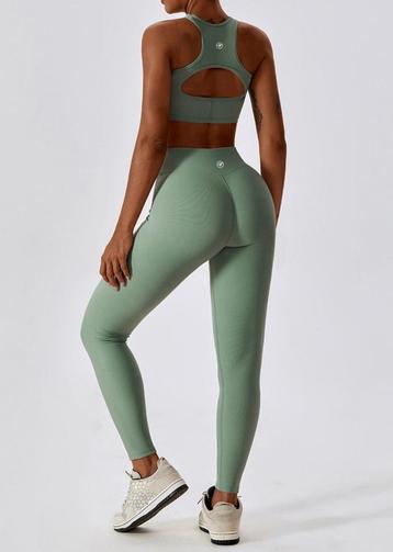 Seamless Sculpt Leggings - Mint Green / L beschikbaar voor biedingen