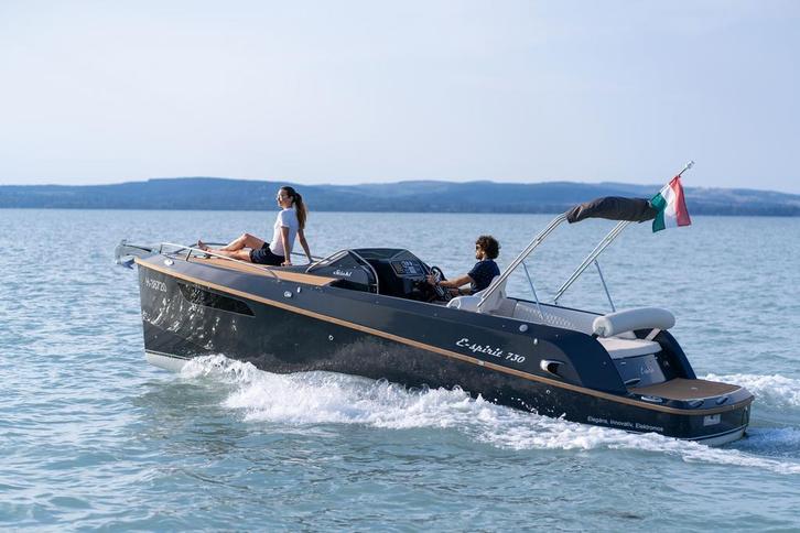 Elektrische cabin sloep, Stickl, Watersport en Boten, Sloepen, Binnenboordmotor, 10 tot 30 pk, 6 meter of meer, Elektrisch, Nieuw