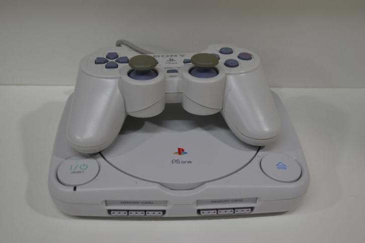 PlayStation One Slim Console Set, Spelcomputers en Games, Spelcomputers | Sony PlayStation 1, Zo goed als nieuw, Verzenden