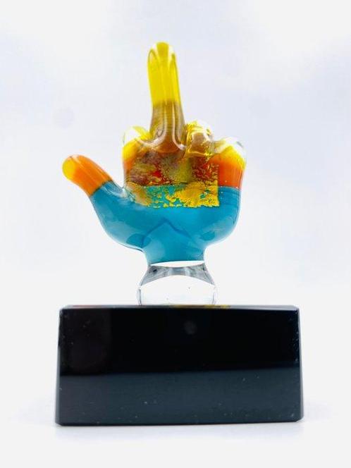 Guidotti - sculptuur, Mano Dito Medio con foglia d’oro 24k -, Antiek en Kunst, Antiek | Glas en Kristal