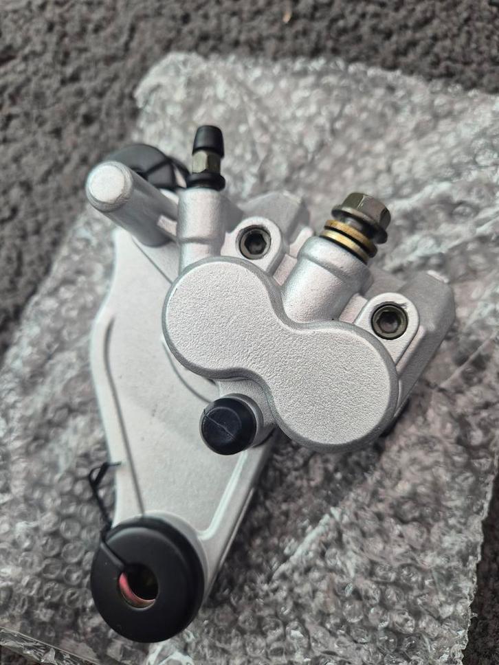 Remklauw Chi Grand Retro zilver NIEUW, Fietsen en Brommers, Brommeronderdelen | Scooters, Nieuw, Verzenden