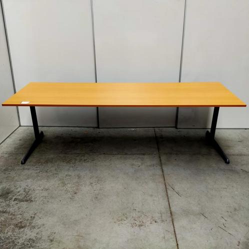 Ahrend 500 groot bureau - 220x80 cm, Huis en Inrichting, Bureaus, Ophalen of Verzenden