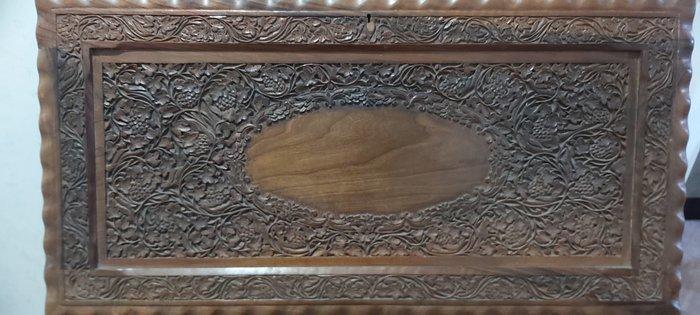 Kabinet - Hout - Handgesneden trumeau, Antiek en Kunst, Kunst | Niet-Westerse kunst