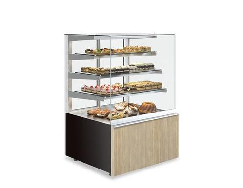 ADM Gebaksvitrine Cube 3P (W) 131 cm | gekoelde toonbank, Zakelijke goederen, Horeca | Keukenapparatuur, Nieuw in verpakking, Koelen en Vriezen