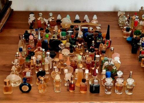 Parfumfles - Glas, Antiek en Kunst, Antiek | Glas en Kristal