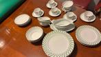 Haviland & Co. Limoges - Ontbijtservies (34) - Porselein -