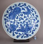 Kangxi (1662-1722) - Kom - THREE ABUNDANCES - LARGE SANDUO, Antiek en Kunst