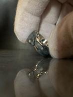 Unieke handgesmede zilveren ring met meteoriet, brons en