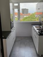 Te huur: Appartement Admiraal de Ruyterlaan in Groningen, Groningen, Groningen, Appartement