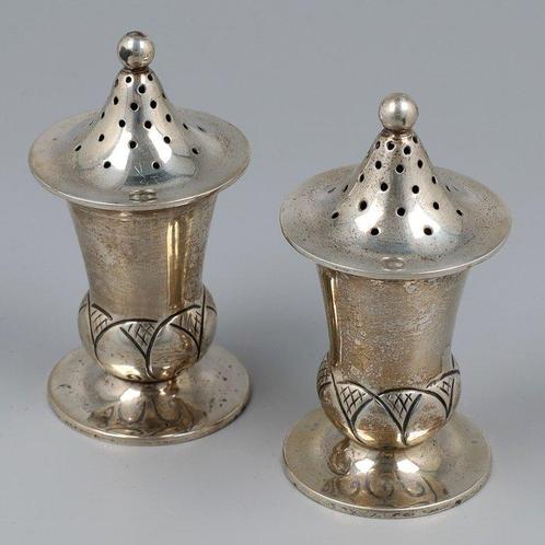 N.M. Thune (Oslo Noorwegen) - Peper- en zoutstel (2) - .830, Antiek en Kunst, Antiek | Goud en Zilver