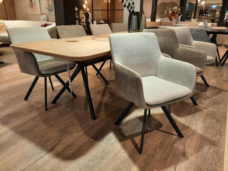 Eetkamerstoelen Vigio (set van 6) **SHOWROOMMODEL**, Huis en Inrichting, Stoelen, Nieuw