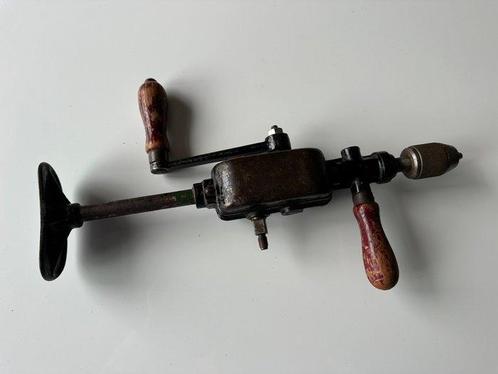 3 Vintage Hand drills - Werkgereedschap (3) Antiek, Antiek en Kunst, Antiek | Wandborden en Tegels