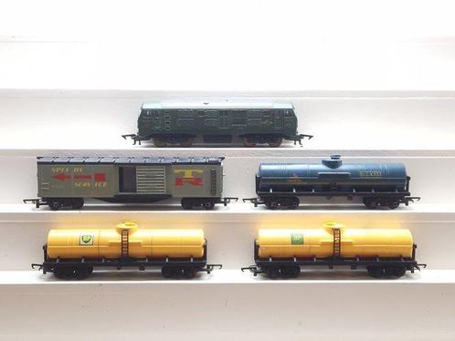 Triang 00 - Treinset (5) - 5-delige set met D6100 loc en 4, Hobby en Vrije tijd, Modeltreinen | Overige schalen