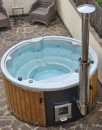 Hottub van jacuzzi kwaliteit! | houtgestookt en/of hybride