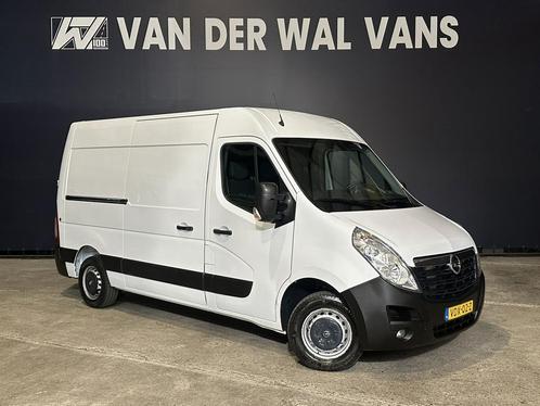 Opel Movano 2.3 CDTI 131pk L2H2 Inrichting Euro6 Airco | Nav, Auto's, Bestelauto's, Dealer onderhouden, Lease, Zwart, Handgeschakeld