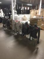 Dames en heren torsos op RVS poot