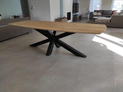 Aerts eiken, eettafel, Deens ovaal + spinpoot (A-keuze), Huis en Inrichting, Tafels | Eettafels, Nieuw, Eikenhout, Metaal