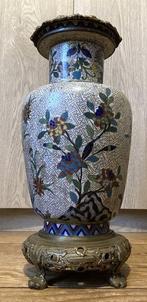 Vaas - Cloisonné ovale vaas versierd met bloemen, vogels en