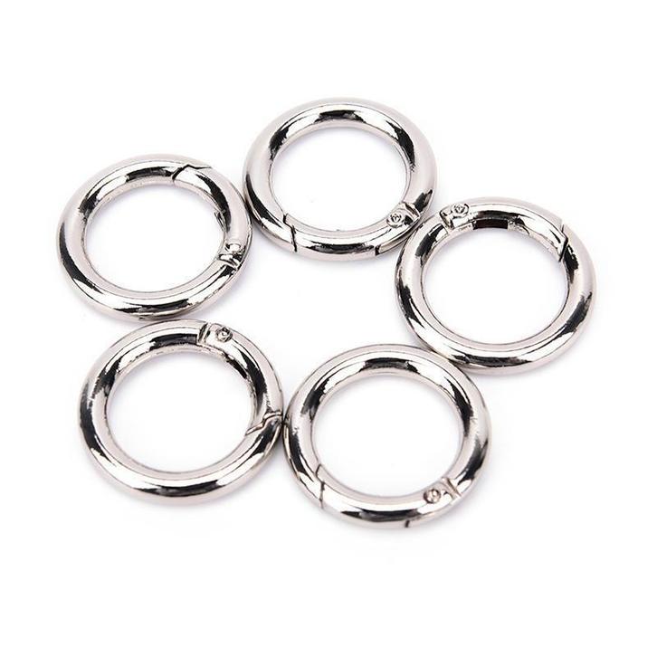 O-ring met veersluiting - 30mm - Zilver, Hobby en Vrije tijd, Kralen en Sieraden maken, Overige typen, Nieuw, Ophalen of Verzenden