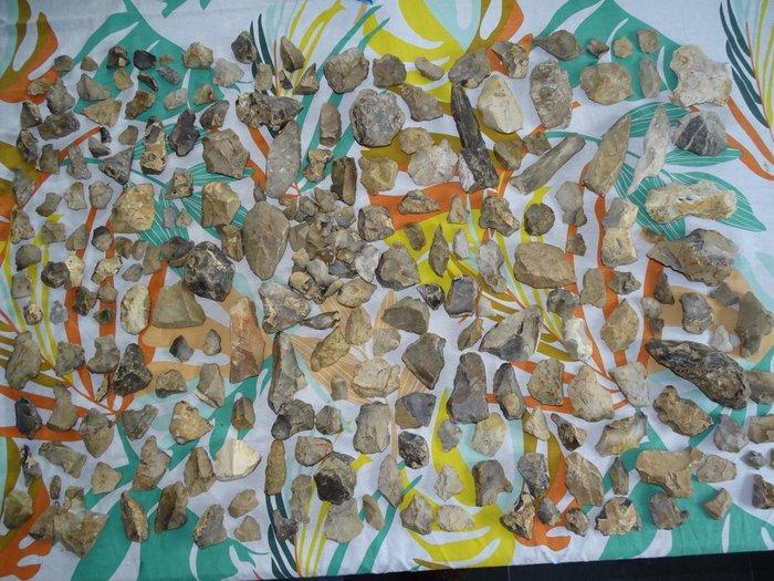 Neolithisch silex Werktuig - 15 cm - Lot 250, Neolithische, Antiek en Kunst, Antiek | Overige Antiek
