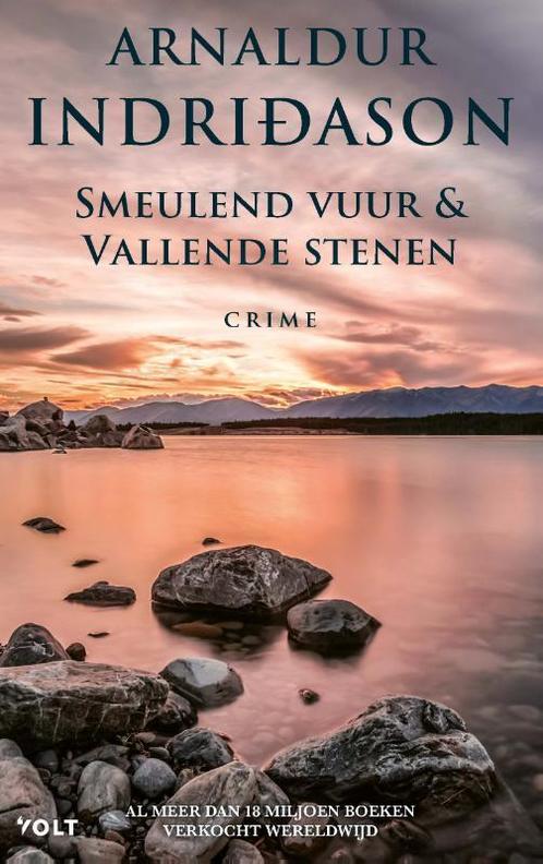 Smeulend vuur & Vallende stenen / Konrad 9789021483313, Boeken, Overige Boeken, Zo goed als nieuw, Verzenden