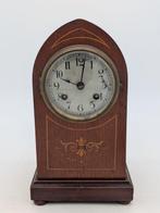 Klok - Tischuhr aus Holz mit Intarsien und Pendelwerk -