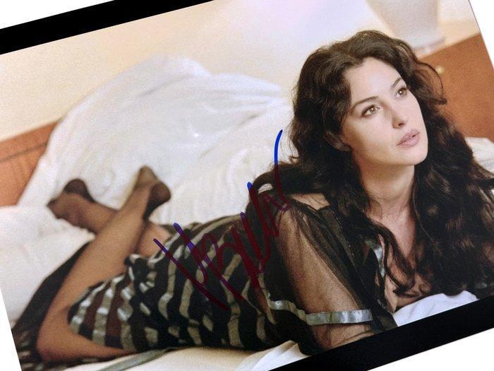 Monica Bellucci (Malèna) – Authentic Signed Photo from, Verzamelen, Film en Tv