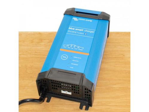 Victron Energy 12 volt 20ah acculader, Auto-onderdelen, Accu's en Toebehoren, Nieuw, Verzenden