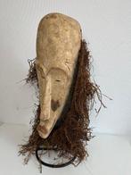 Groot oud Afrikaans Fang Ngil masker met raffia - Gabon., Antiek en Kunst, Kunst | Niet-Westerse kunst
