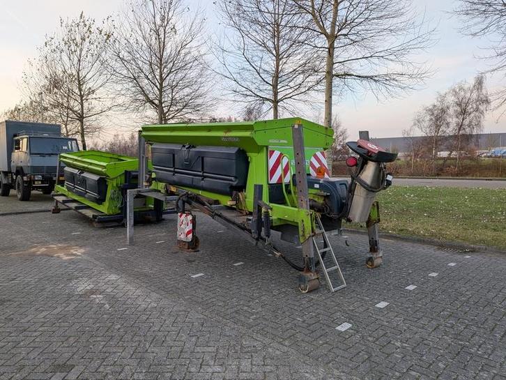 Natzoutstrooier, Nido | SCHMIDT, STRATOS B50-36 PALN, 200, Zakelijke goederen, Machines en Bouw | Onderhoud en Reiniging