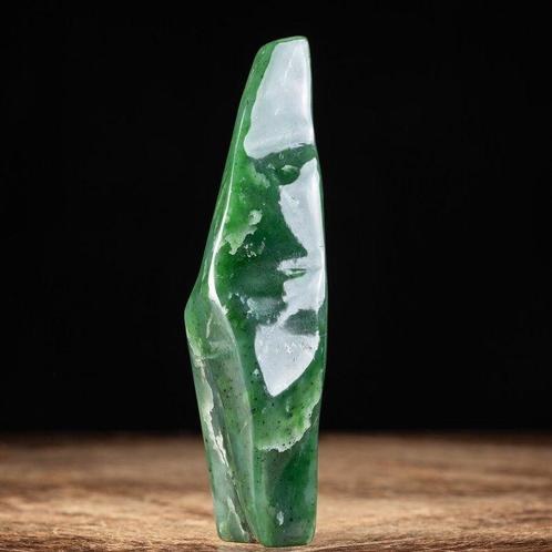 Echt waardevol!!! - Nefriet Jade - Birma - Birmese Jade -, Verzamelen, Mineralen en Fossielen