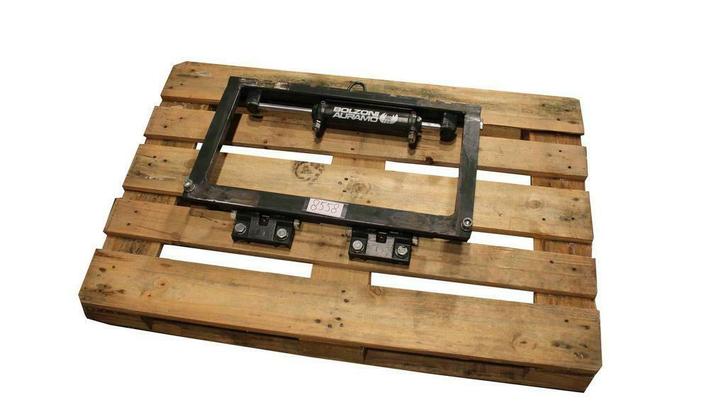 Bolzoni Auramo Side-shift, Zakelijke goederen, Machines en Bouw | Heftrucks en Intern transport, Overige aandrijving, 1000 tot 2000 kg