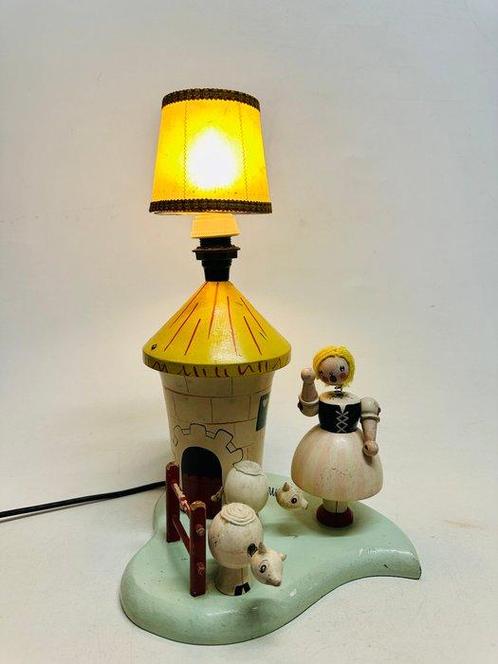 Erzgebirge Style - Muziekdoos - Duitsland - 1960-1970, Antiek en Kunst, Curiosa en Brocante
