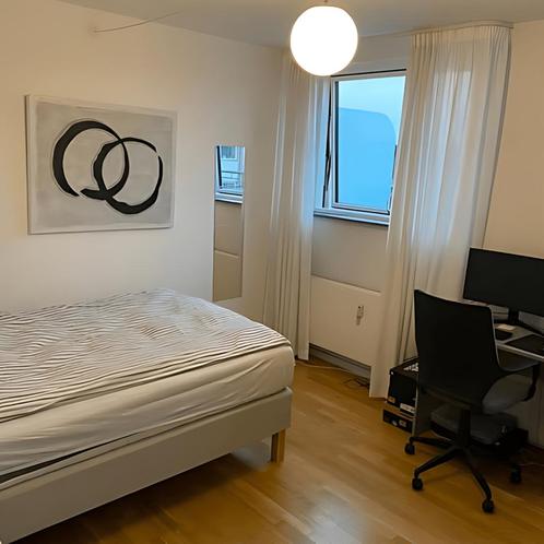 Kamer in Oud Zuid met Wasmachine gevonden in Amsterdam, Huizen en Kamers, Kamers te huur, 20 tot 35 m², Amsterdam