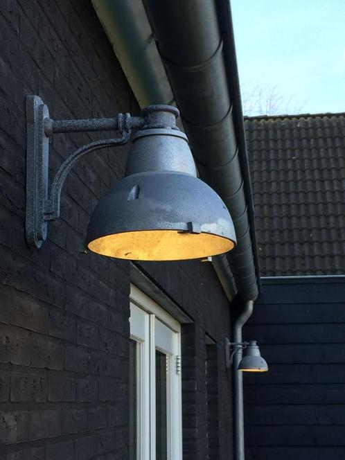 Navigator 2 Muurlamp Hang Buitenverlichting, Tuin en Terras, Buitenverlichting, 50 tot 250 watt, Nieuw, Aluminium, Wandlamp, Verzenden