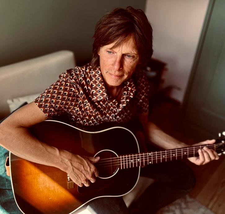 Zanger - gitarist met groot, afwisselend repertoire!, Diensten en Vakmensen, Muzikanten, Artiesten en Dj's, Solo-artiest