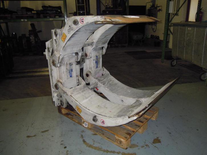 Cascade Papierrollenklem, Zakelijke goederen, Machines en Bouw | Heftrucks en Intern transport, Verzenden