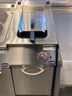 Showroommodel Lainox Friteuse, Zakelijke goederen, Horeca | Keukenapparatuur, Gebruikt, Fornuis, Frituur en Grillen, Ophalen