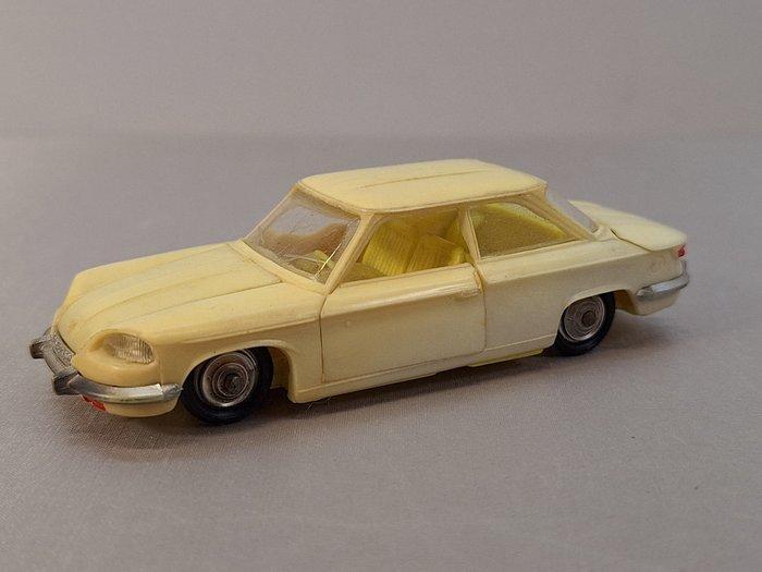 Panhard Dyna 24 BT Nr. 5 Siharuli TBILISI Remake NOREV Made, Hobby en Vrije tijd, Modelauto's | 1:5 tot 1:12