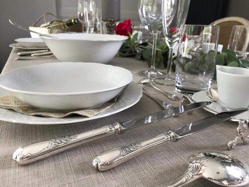 Christofle - Tafelmessenset - Set van 12 diner­messen model, Antiek en Kunst, Antiek | Meubels | Tafels