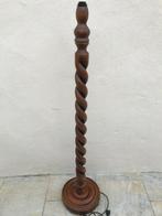 Staande lamp - Hout - Gedraaide houten poot, Antiek en Kunst