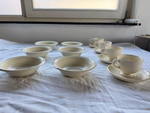 Wedgwood - Tafelservies (14) - EDME - Aardewerk, Keramiek -, Antiek en Kunst, Antiek | Meubels | Tafels