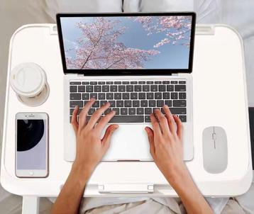 Opvouwbare laptoptafel – verstelbaar bureau voor bed beschikbaar voor biedingen