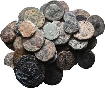 Romeins Imperial & Provinciaal Lot of 50 Ancient Mixed Coins beschikbaar voor biedingen