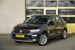 Zakelijke Lease |  Volkswagen T-Roc 1.5 TSI 150PK! Automaat, Automaat, Stof, Gebruikt, Overige kleuren